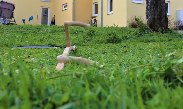 Lass doch mal den Rasenmäher stehen und nutze die Sense! | RADIO 7